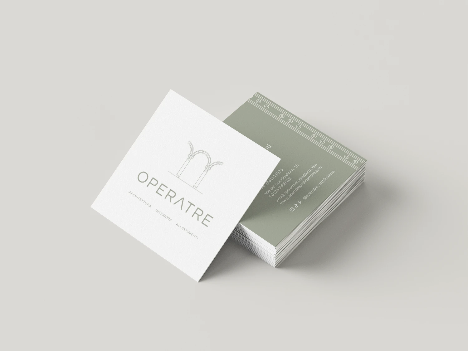 Business card con logo moderno per studio di architettura